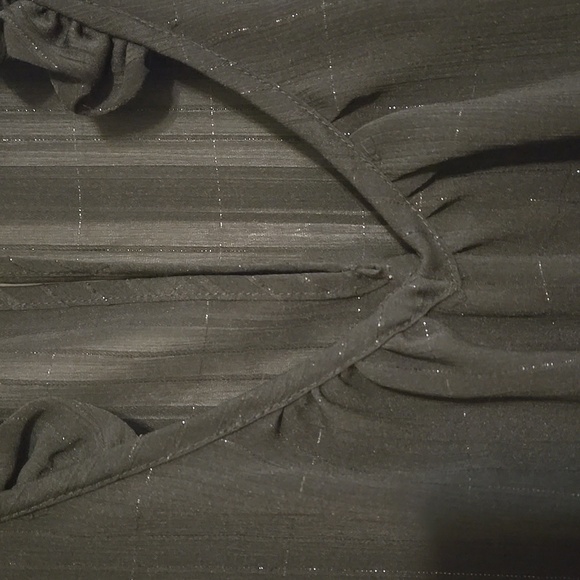 Blouse, NY & Company, Black Silver, Sheer, Sleeveless, Ruffled, V-neck, Med, - Picture 3 of 10